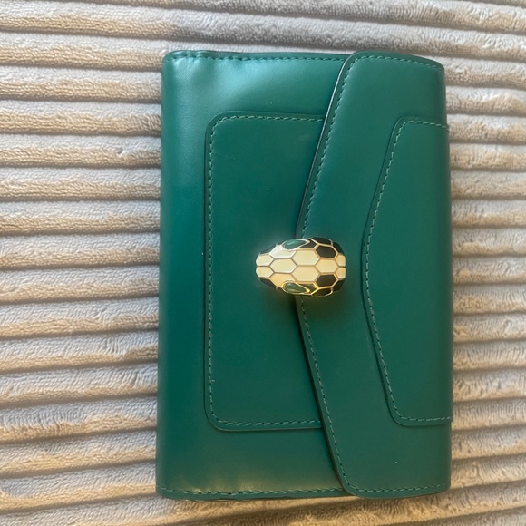 Bvlgari Serpenti Wallet - Picture 3 of 9